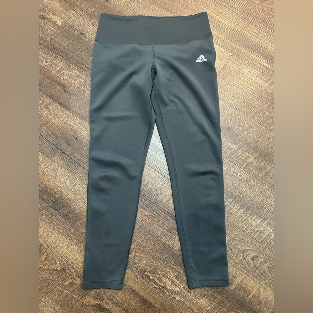 Ladies Medium Adidas Workout Leggings Pants